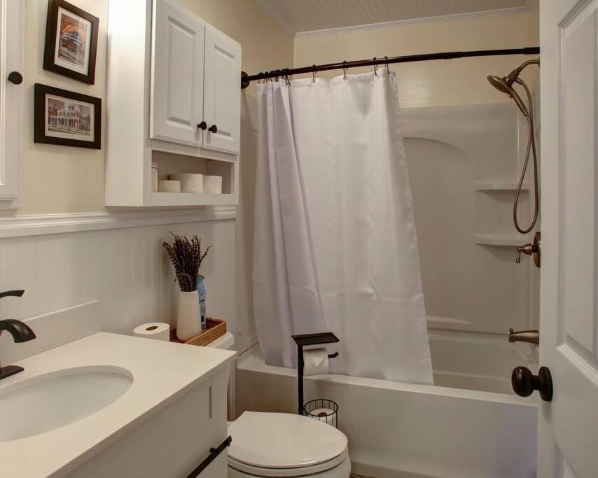 Cape May Classic Design That Is Cozy, Elegant, And Inviting Kültér fotó